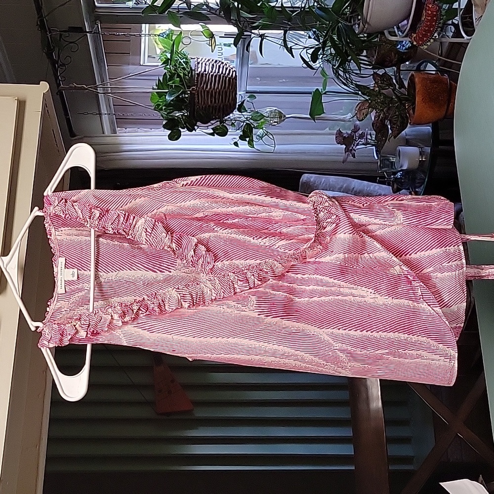 Banana republic wrap top